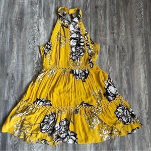 JAASE Yellow‎ floral dress